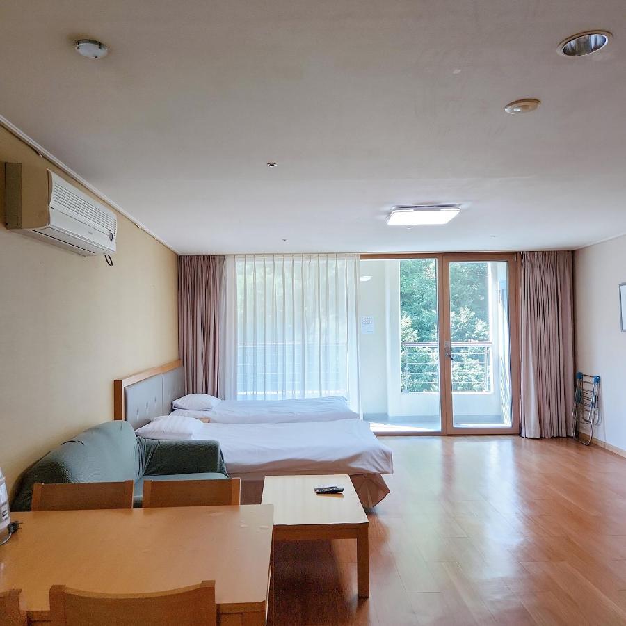 Jeongseon Mayhills Resort Exterior foto