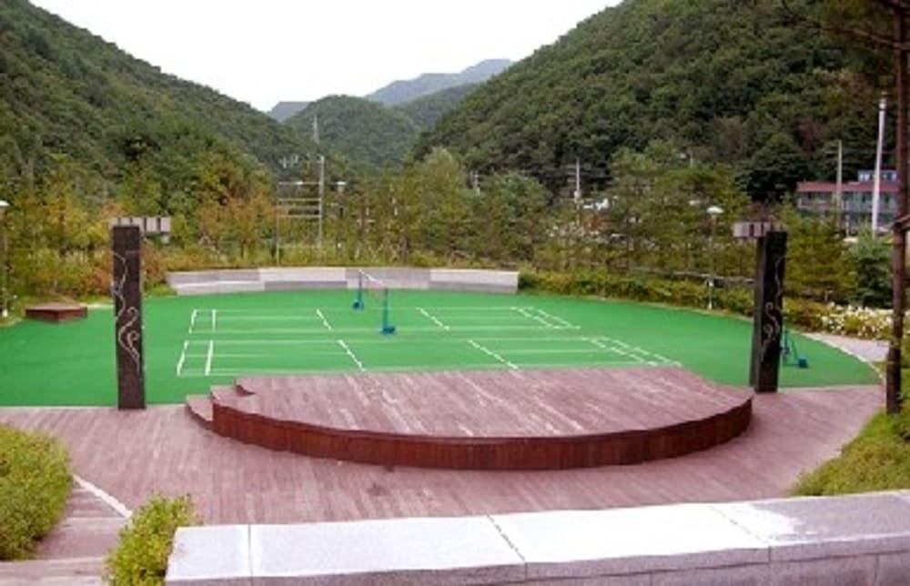 Jeongseon Mayhills Resort Exterior foto