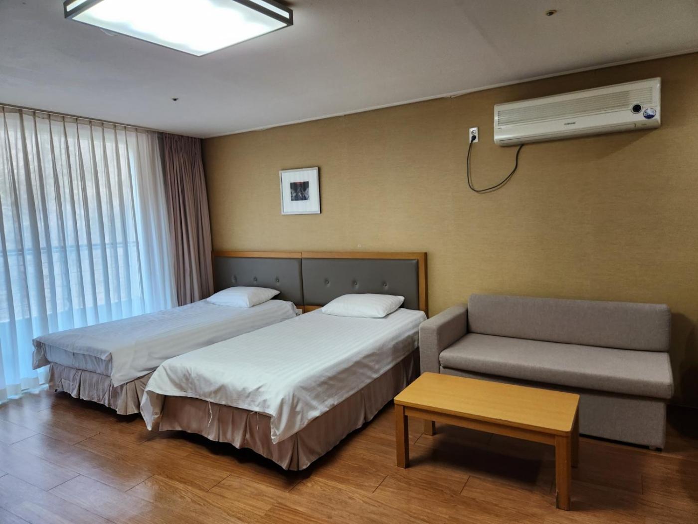 Jeongseon Mayhills Resort Exterior foto