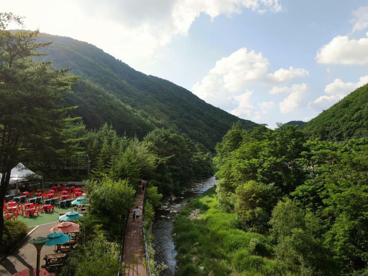 Jeongseon Mayhills Resort Exterior foto